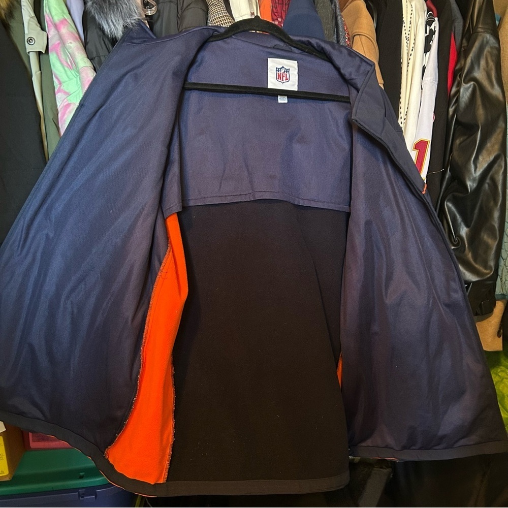 Chicago Bears Jacket Mens XL Blue Orange NFL Full Zip High Neck Jacket Football - Picture 9 of 11
